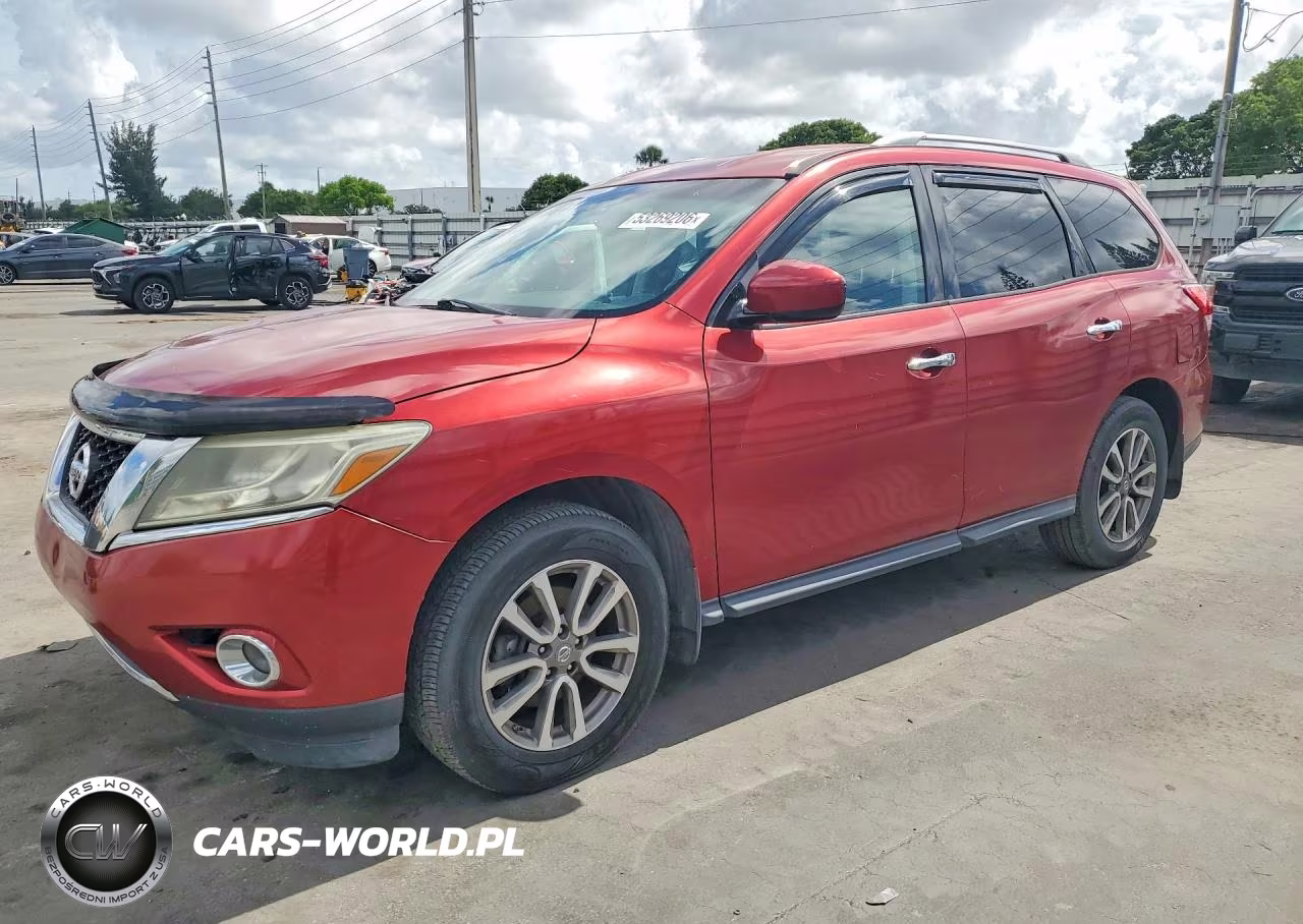 2015 Nissan Pathfinder S