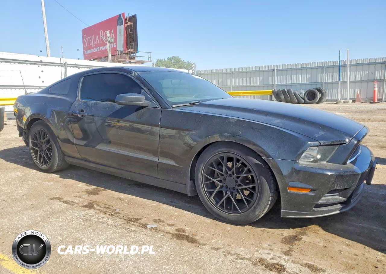 2014 Ford Mustang VIN:1ZVBP8AM6E5321150 - 4