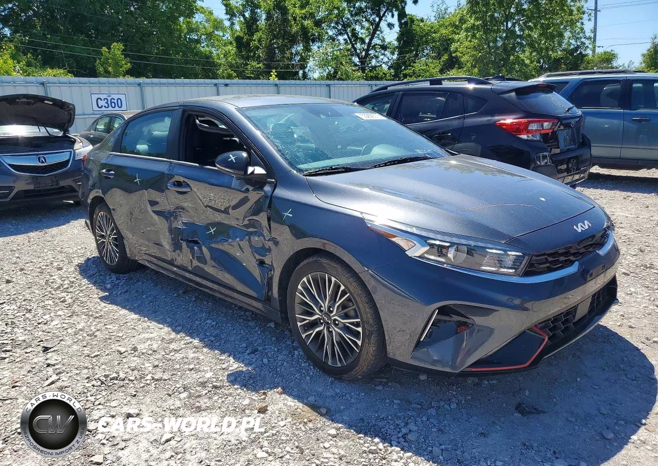 2024 Kia Forte Gt Line VIN:3KPF54AD5RE713212 - 4