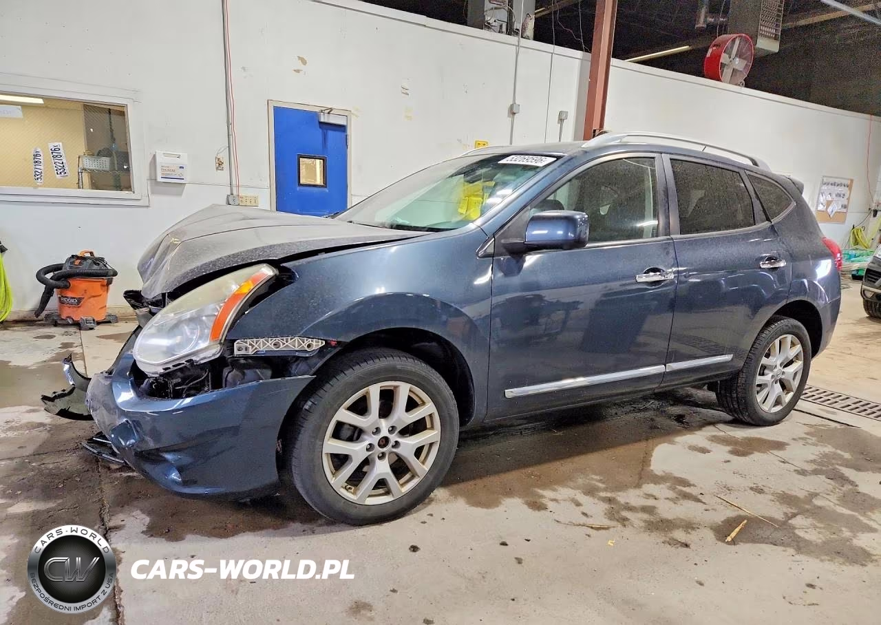 2013 Nissan Rogue S