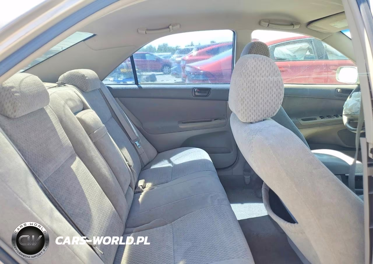 2004 Toyota Camry Le VIN:4T1BE32K64U366730 - 10
