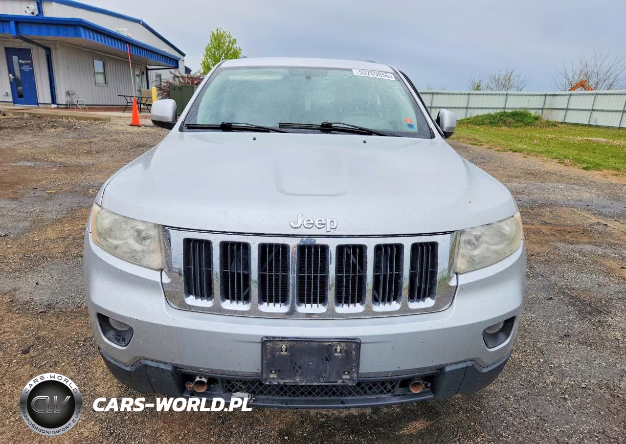 2011 Jeep Grand Cherokee Laredo VIN:1J4RR4GT0BC538682 - 5