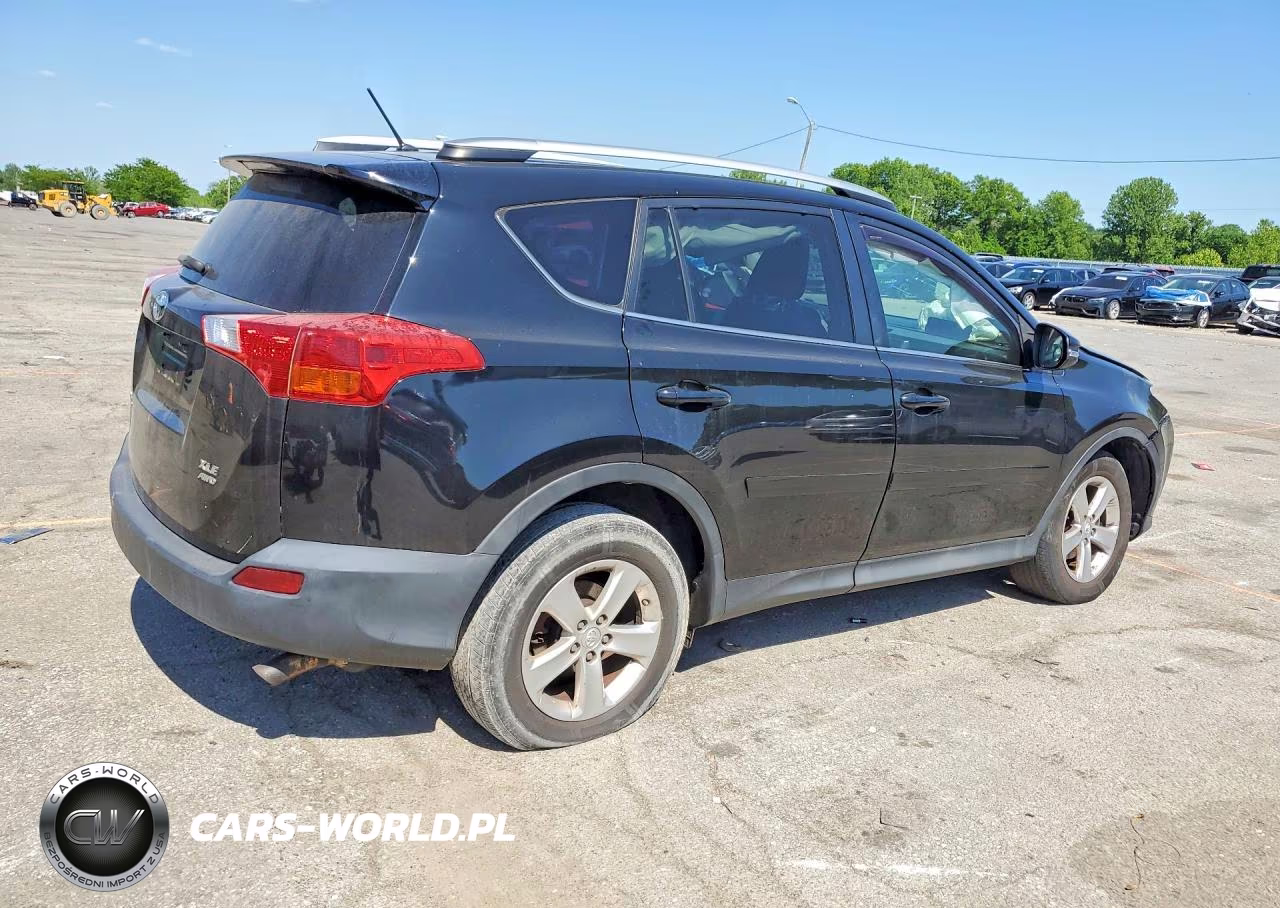 2013 Toyota Rav4 Xle VIN:2T3RFREV0DW009572 - 3