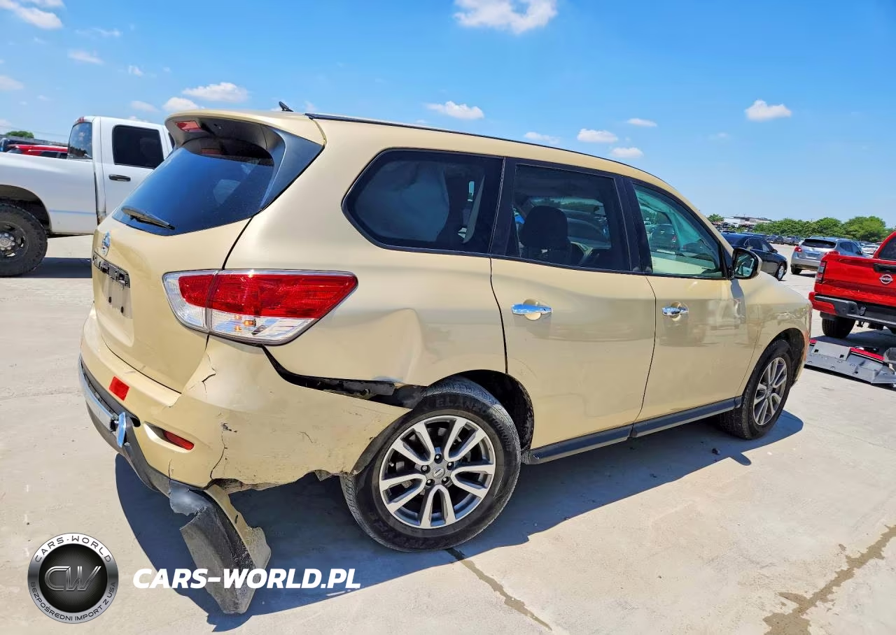 2013 Nissan Pathfinder S VIN:5N1AR2MN8DC621045 - 3