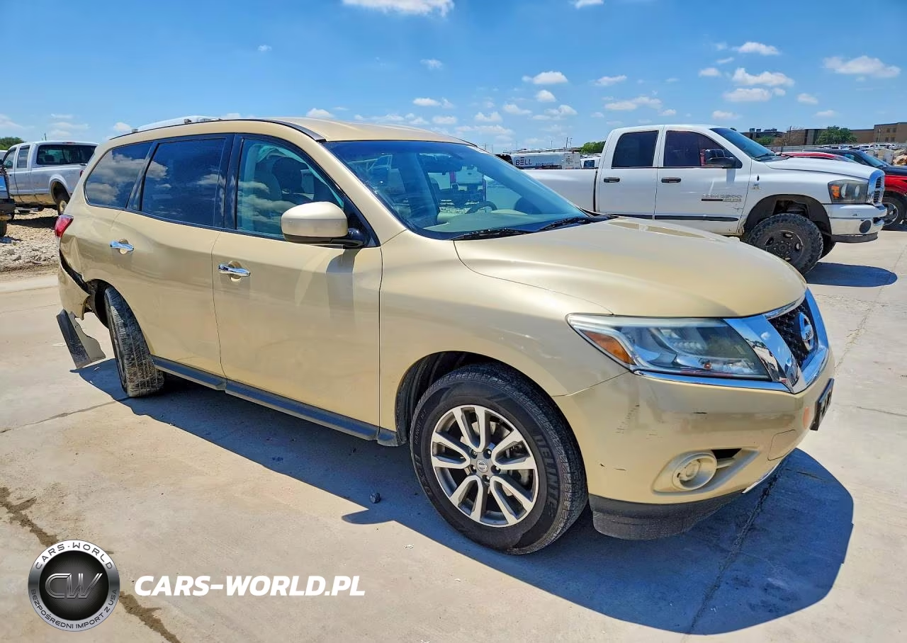2013 Nissan Pathfinder S VIN:5N1AR2MN8DC621045 - 4