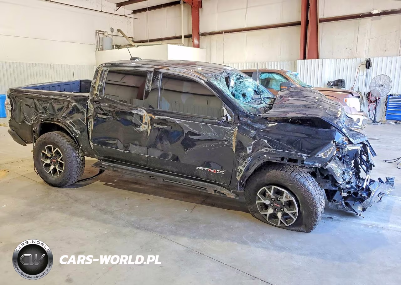 2026 GMC Canyon At4X VIN:1GTP2EEK9T1110866 - 4