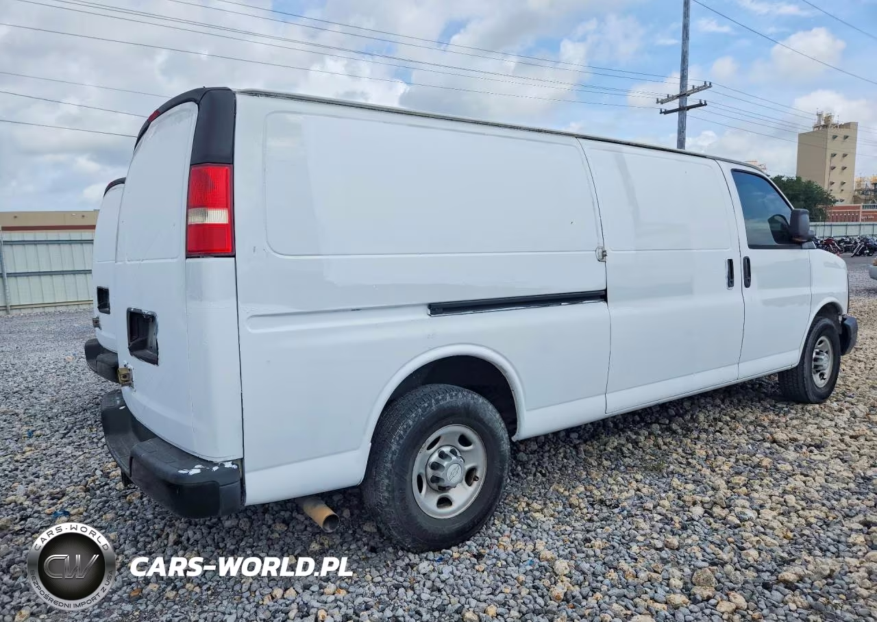 2015 Chevrolet Express G3500 VIN:1GCZGUCG4F1246216 - 3