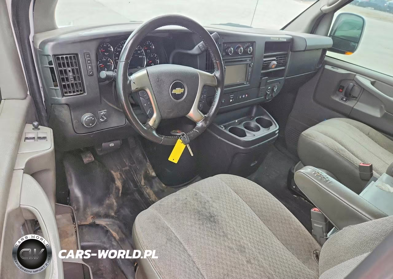 2015 Chevrolet Express G3500 VIN:1GCZGUCG4F1246216 - 8