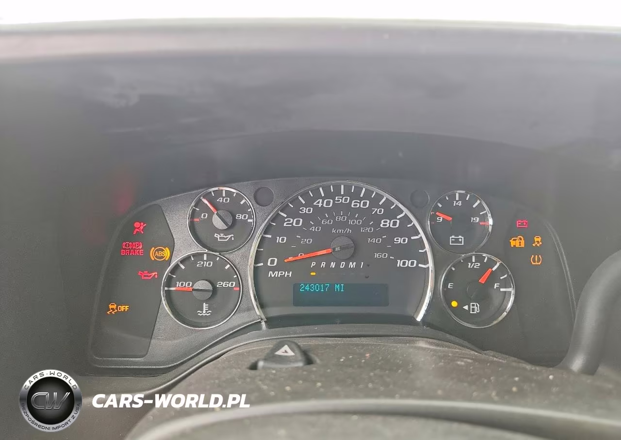 2015 Chevrolet Express G3500 VIN:1GCZGUCG4F1246216 - 9