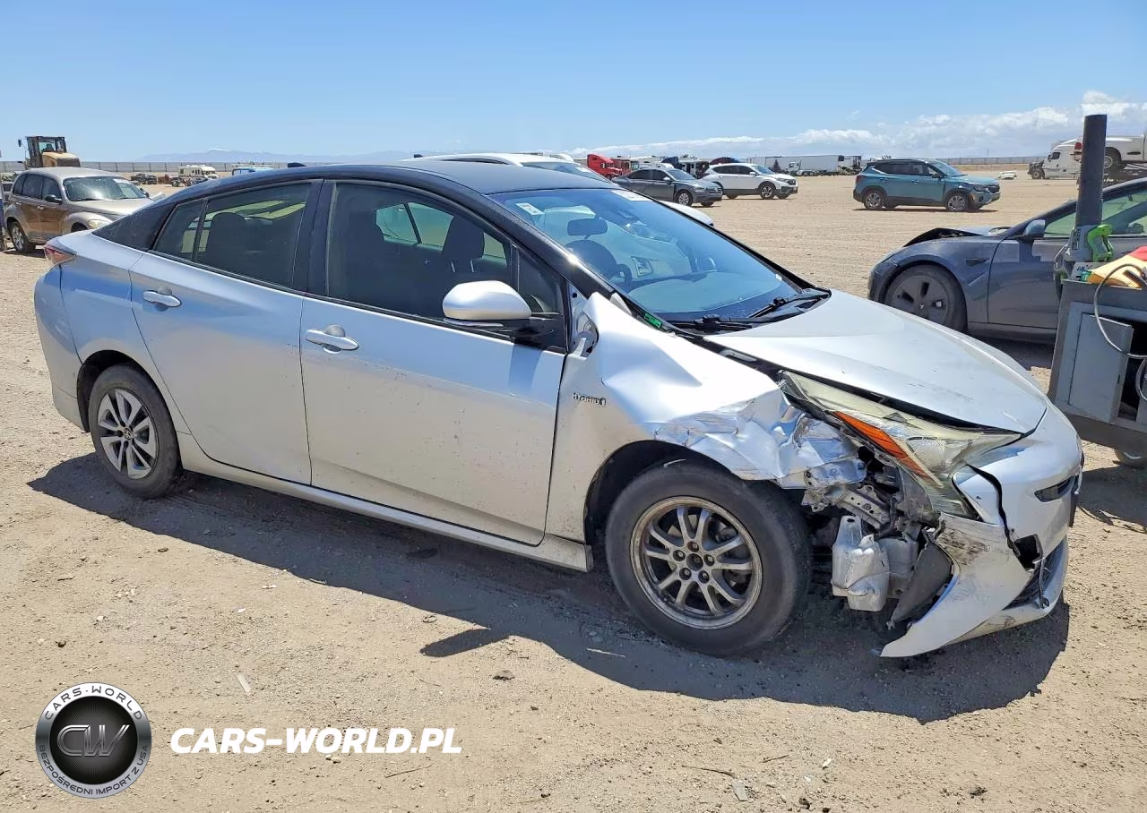 2018 Toyota Prius Two VIN:JTDKBRFU5J3581075 - 4