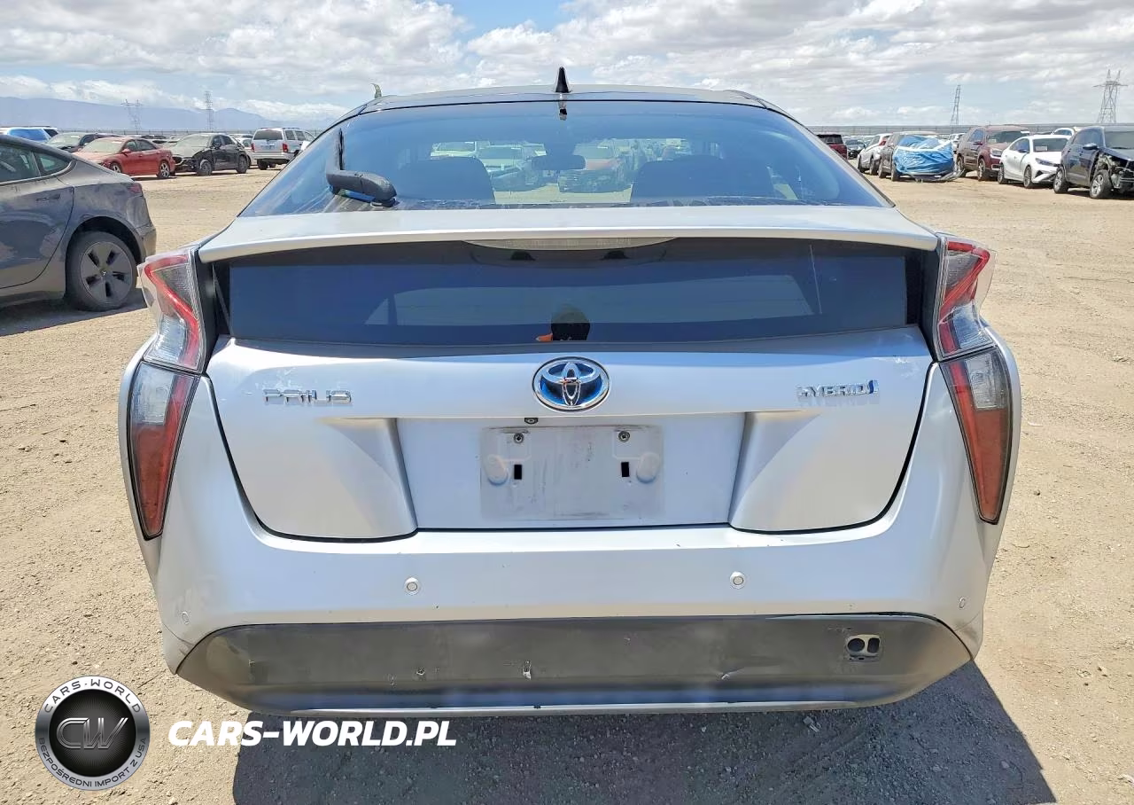 2018 Toyota Prius Two VIN:JTDKBRFU5J3581075 - 6