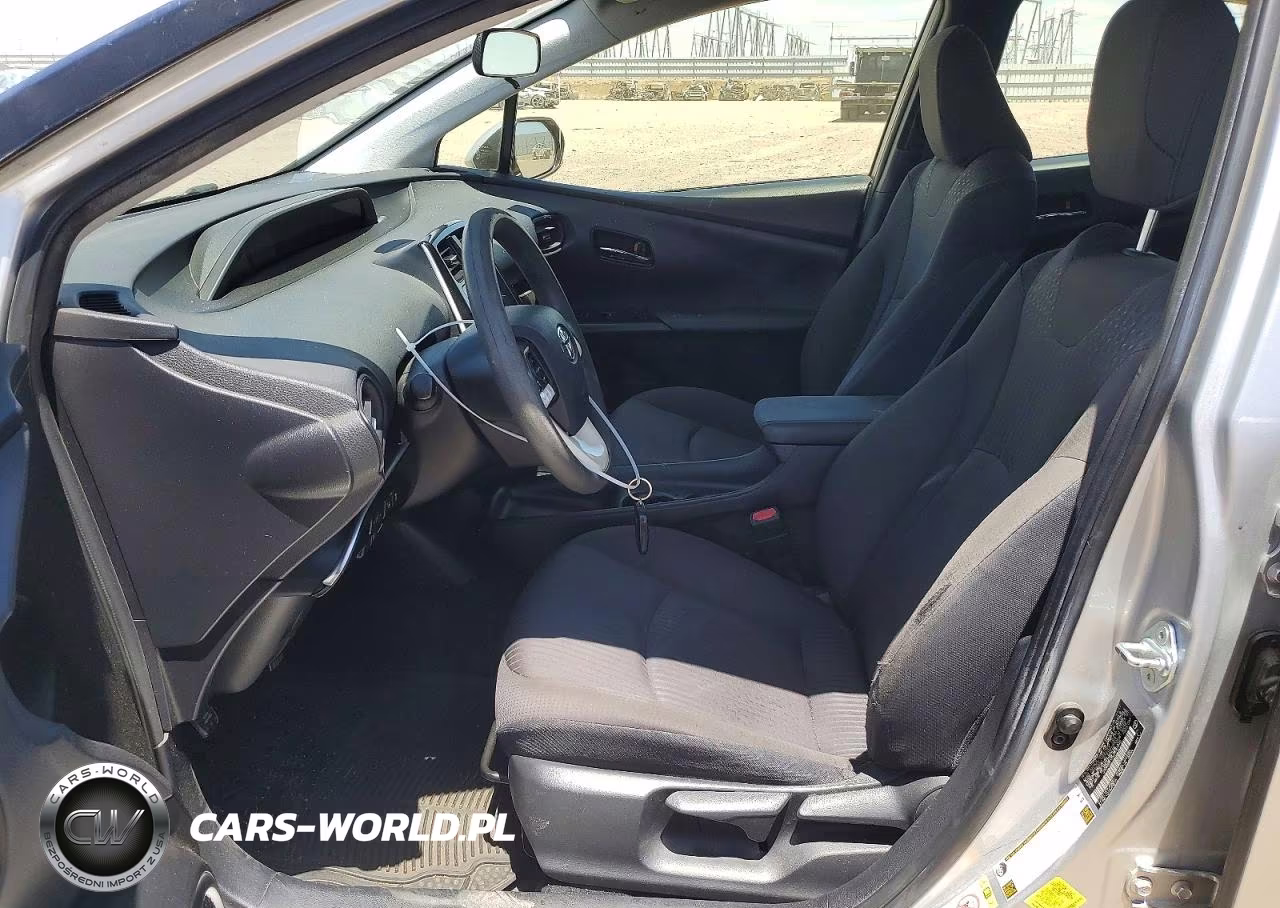 2018 Toyota Prius Two VIN:JTDKBRFU5J3581075 - 7