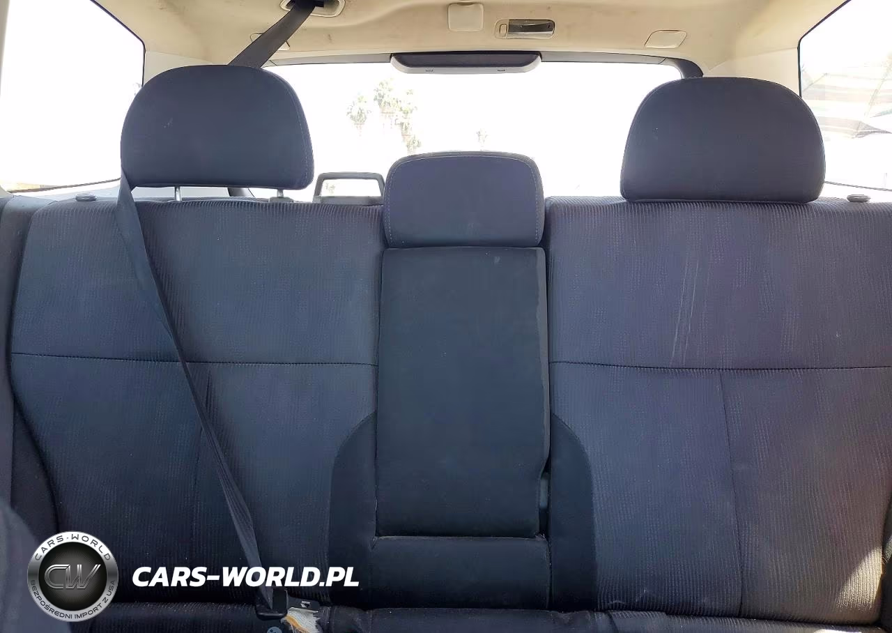 2010 Subaru Forester 2.5X Premium VIN:JF2SH6CC8AH738773 - 10