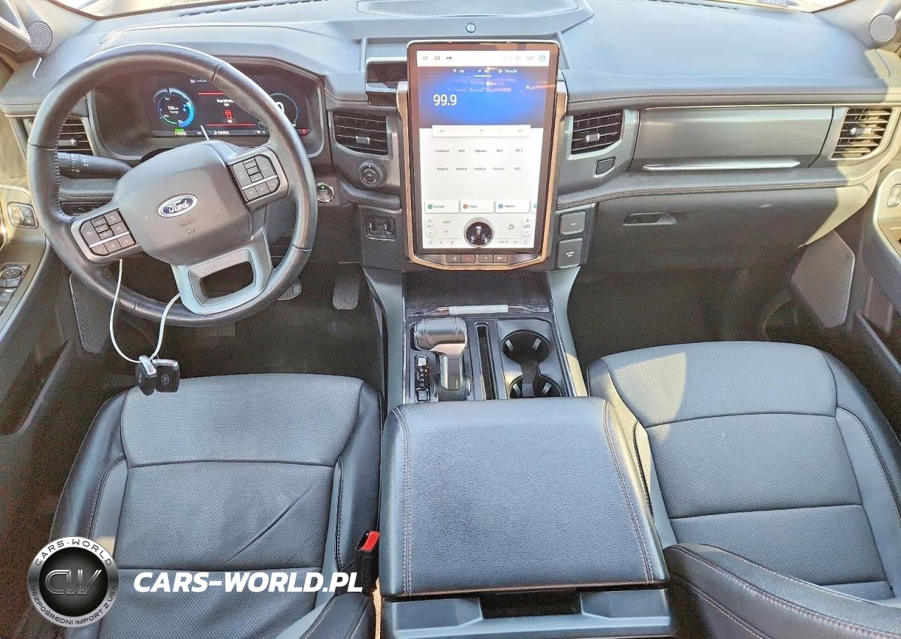 2022 Ford F150 Lightning Pro VIN:1FT6W1EV3NWG00843 - 8