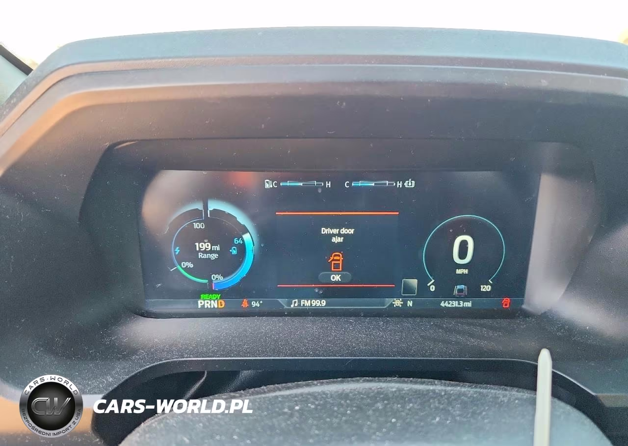 2022 Ford F150 Lightning Pro VIN:1FT6W1EV3NWG00843 - 9
