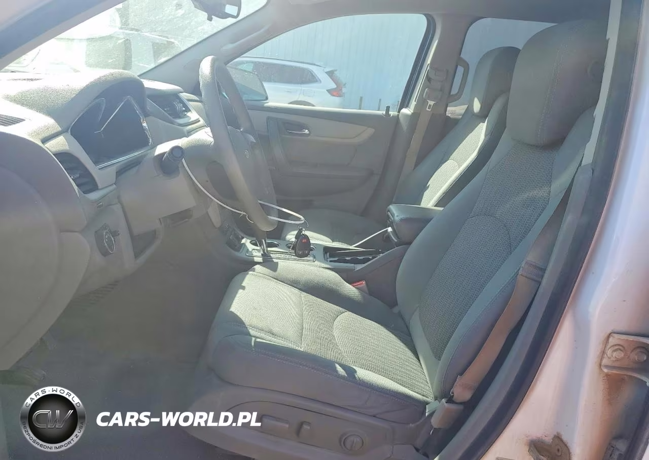 2017 Chevrolet Traverse Ls VIN:1GNKVFKD3HJ352564 - 7