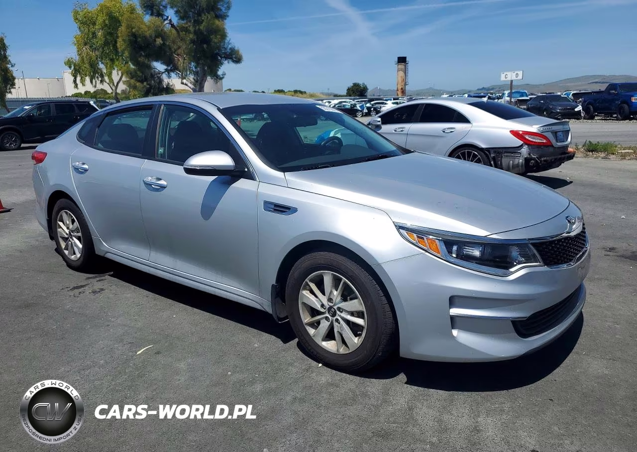 2016 Kia Optima Lx VIN:5XXGT4L35GG088670 - 4