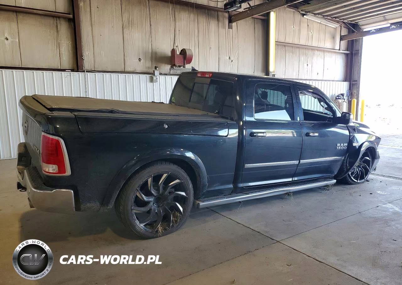 2016 Ram 1500 Laramie VIN:1C6RR7VT5GS268878 - 3