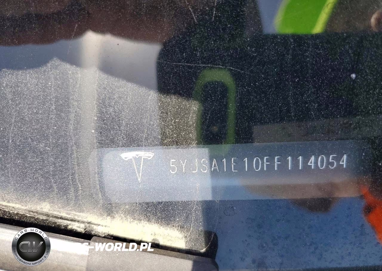 2015 Tesla Model S VIN:5YJSA1E10FF114054 - 12