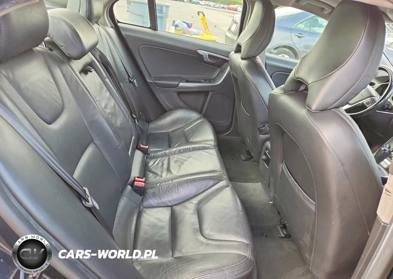 2012 Volvo S60 T5 VIN:YV1622FS6C2028509 - 10