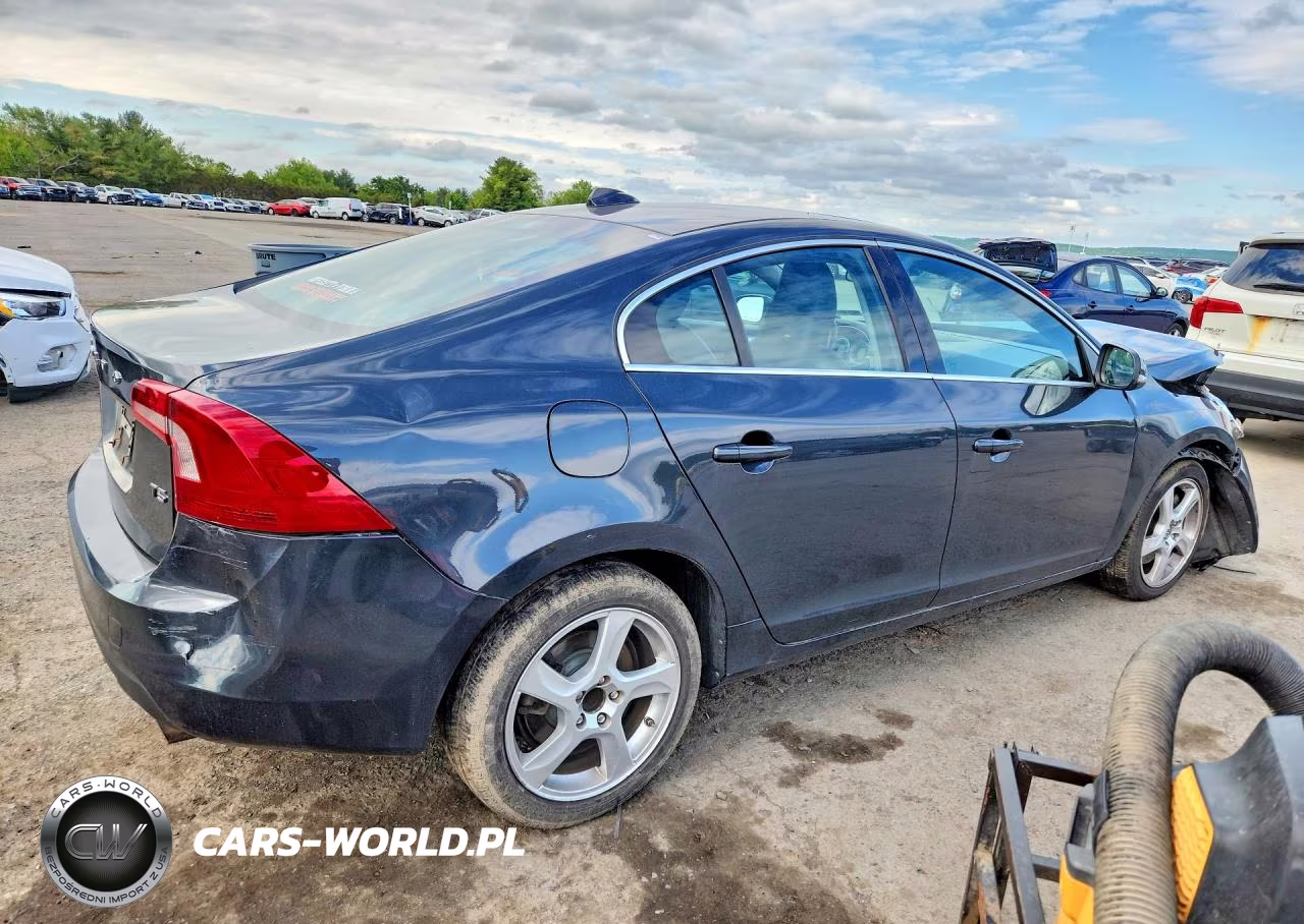 2012 Volvo S60 T5 VIN:YV1622FS6C2028509 - 3