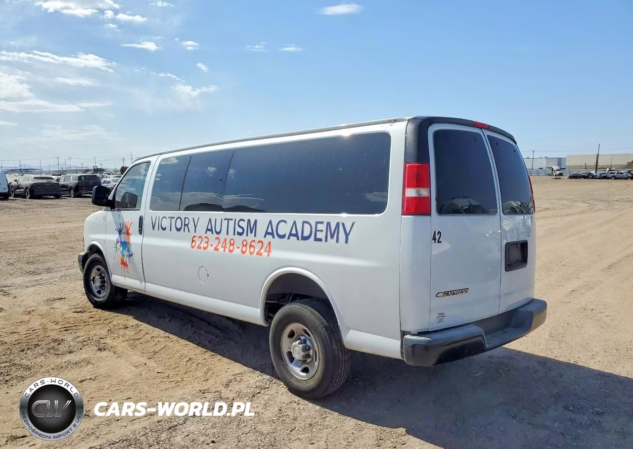 2018 Chevrolet Express G3500 Ls VIN:1GAZGNFP9J1336299 - 3