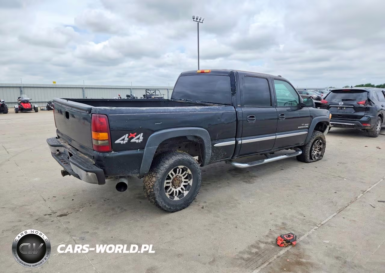 2001 GMC Sierra K2500 Heavy Duty VIN:1GTHK231X1F145204 - 3