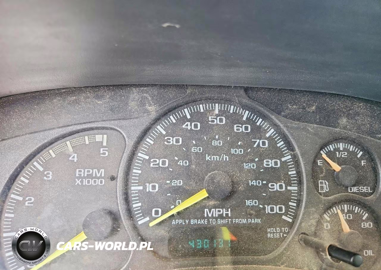 2001 GMC Sierra K2500 Heavy Duty VIN:1GTHK231X1F145204 - 9