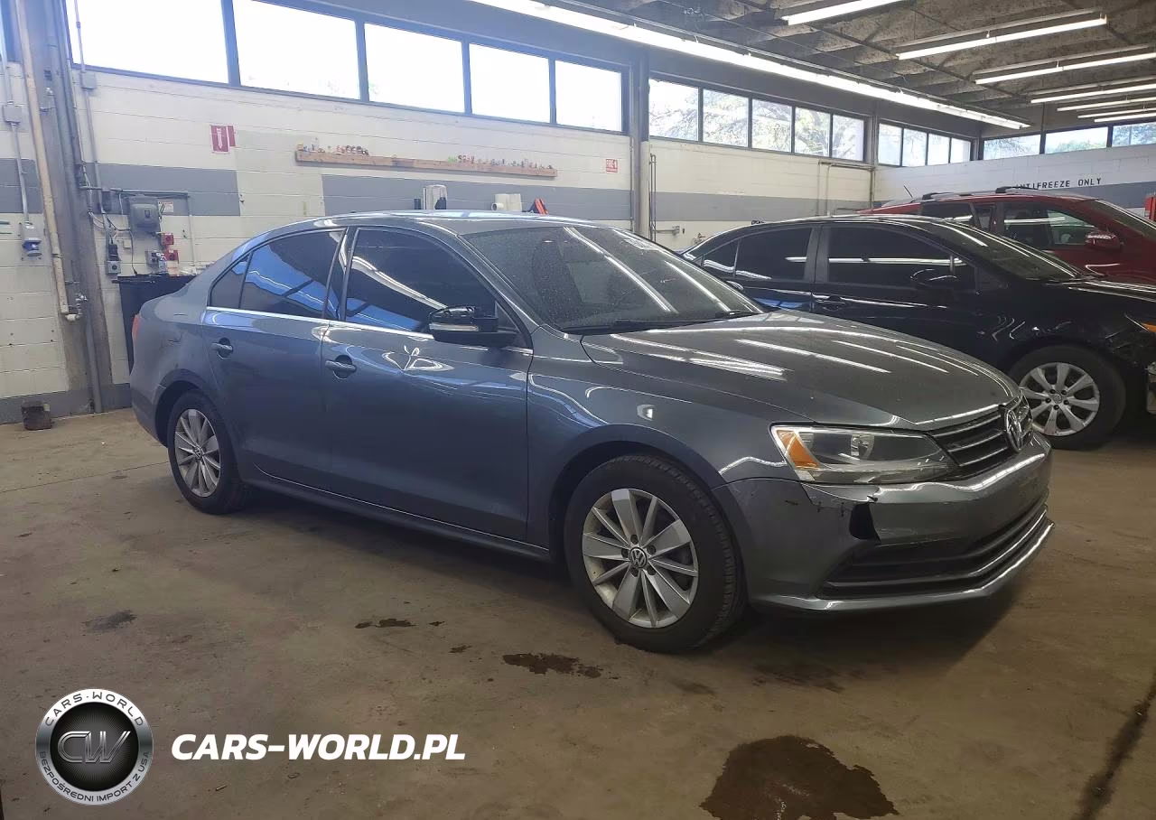 2015 Volkswagen Jetta Se VIN:3VWD07AJ3FM423398 - 4