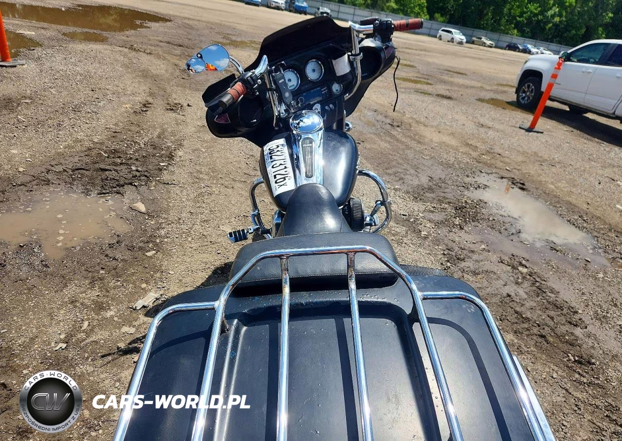 2011 Harley-Davidson Flhx VIN:1HD1KB414BB606680 - 6