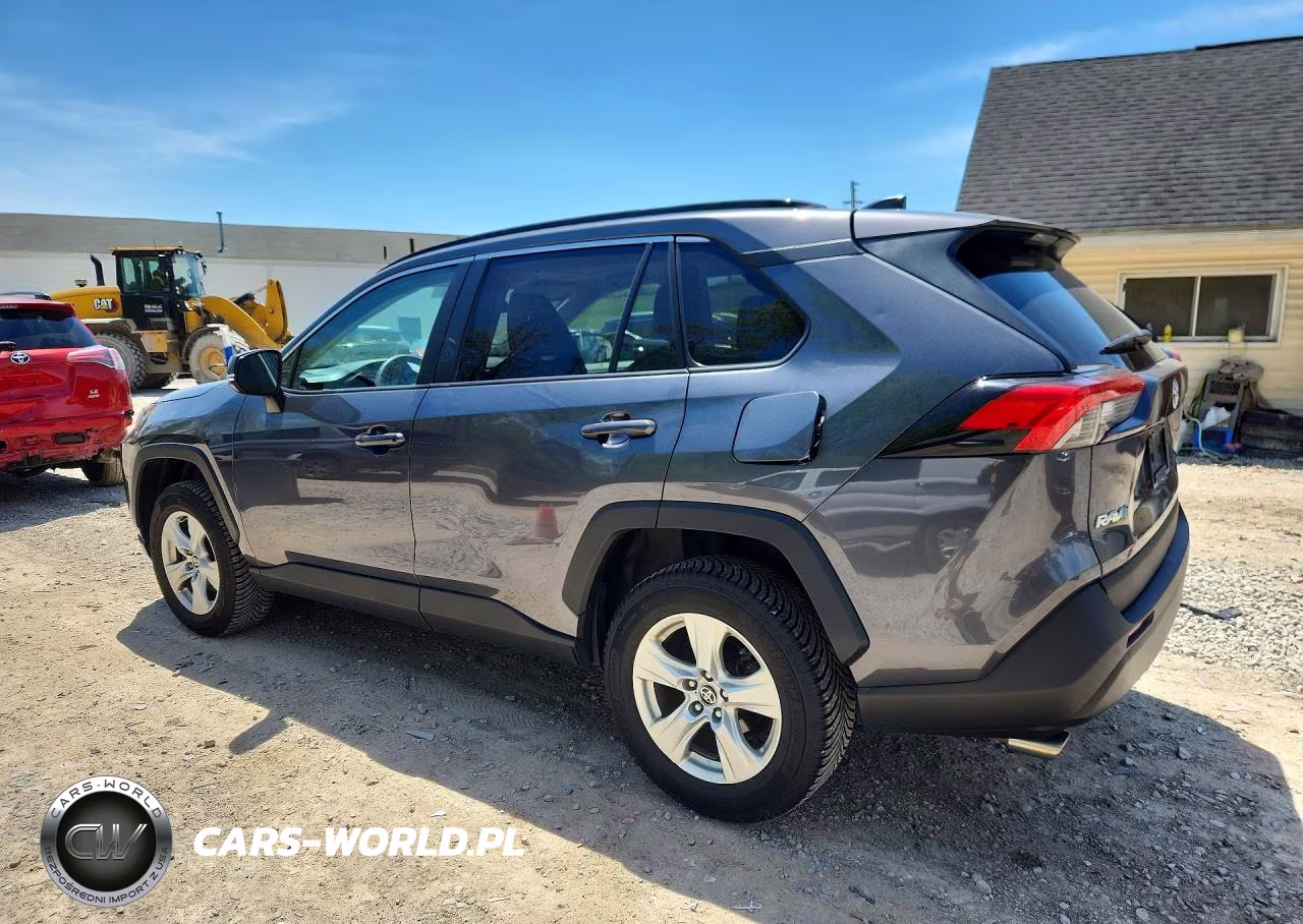 2021 Toyota Rav4 Xle VIN:2T3P1RFV4MC192898 - 2