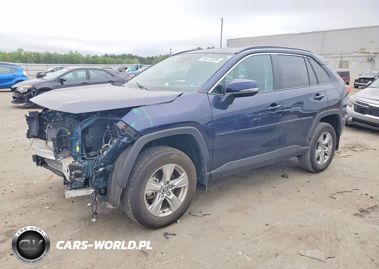 2025 Toyota Rav4 Xle – zdjęcie 1 z 13