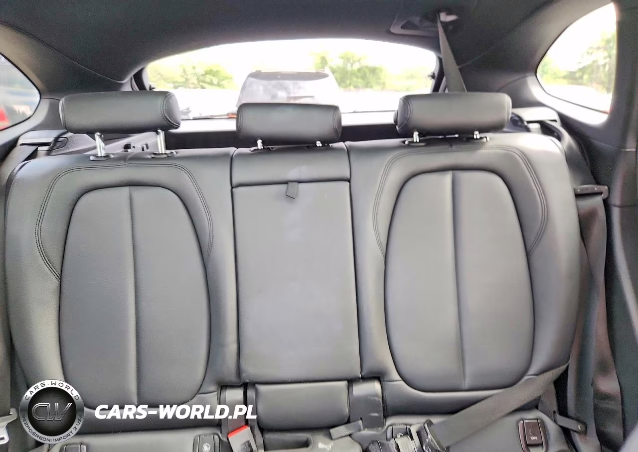 2016 BMW X1 xDrive28I VIN:WBXHT3C35GP881266 - 10