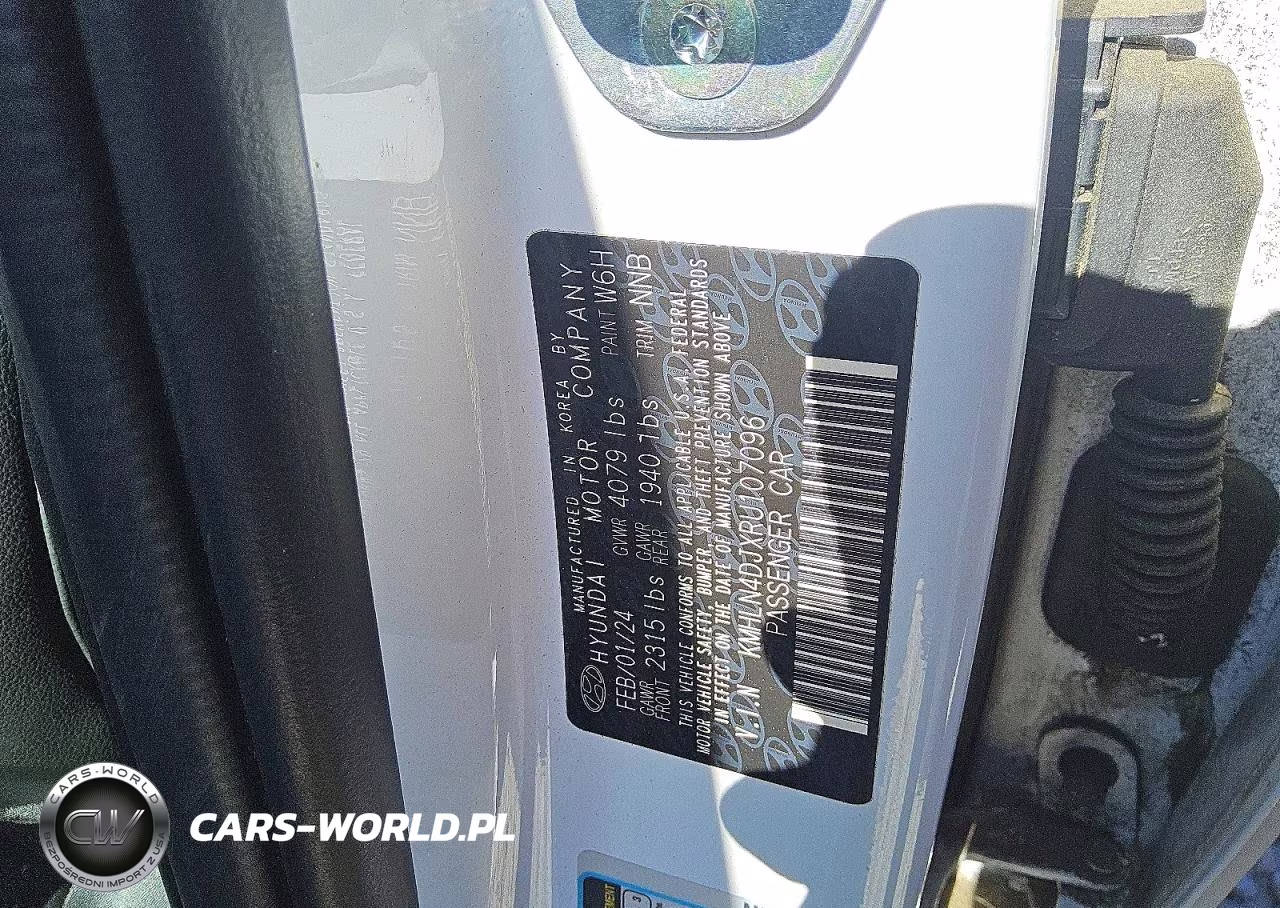 2024 Hyundai Elantra Limited VIN:KMHLN4DJXRU107096 - 12