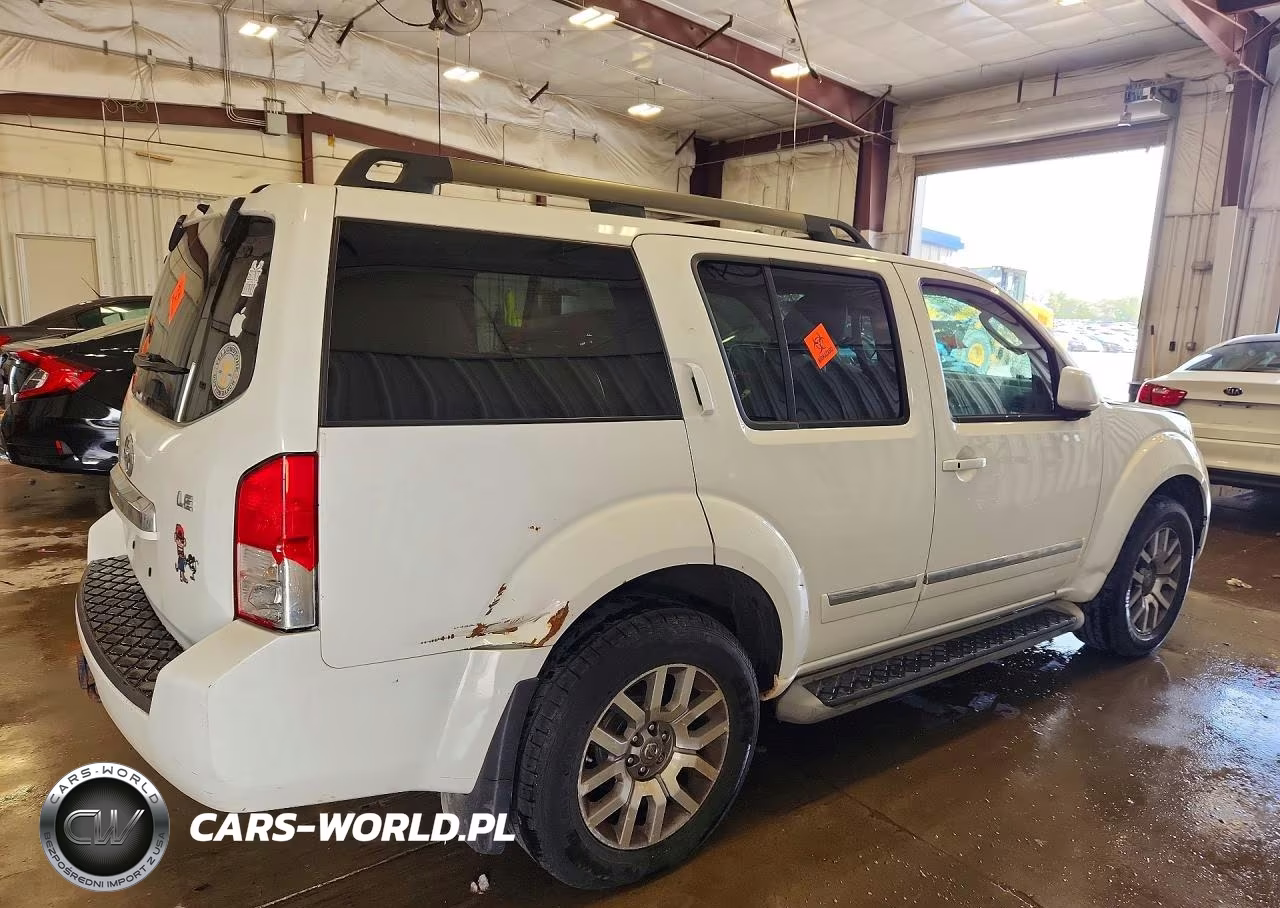 2010 Nissan Pathfinder S VIN:5N1AR1NB3AC612134 - 3