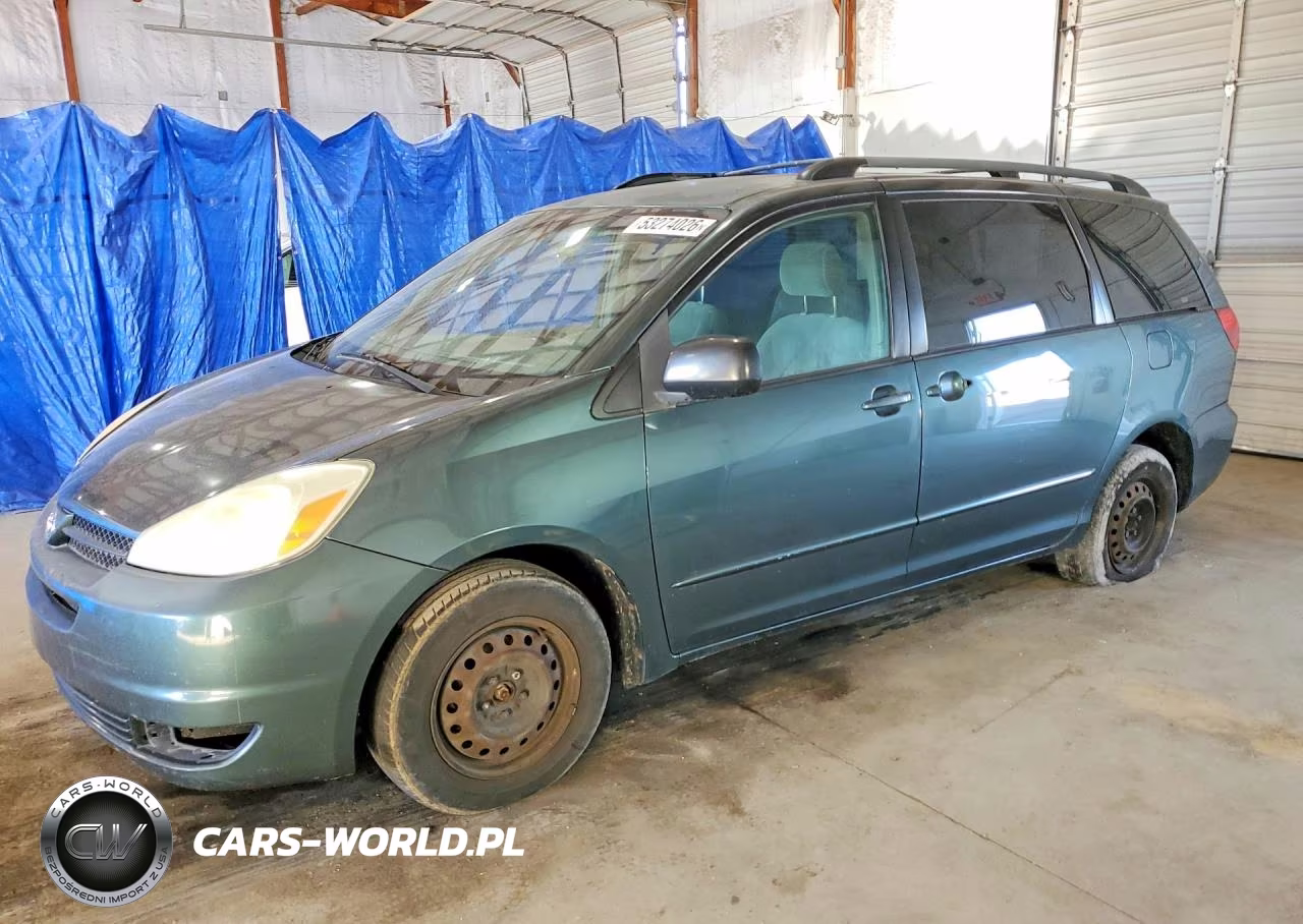 2005 Toyota Sienna Le 8 Passenger
