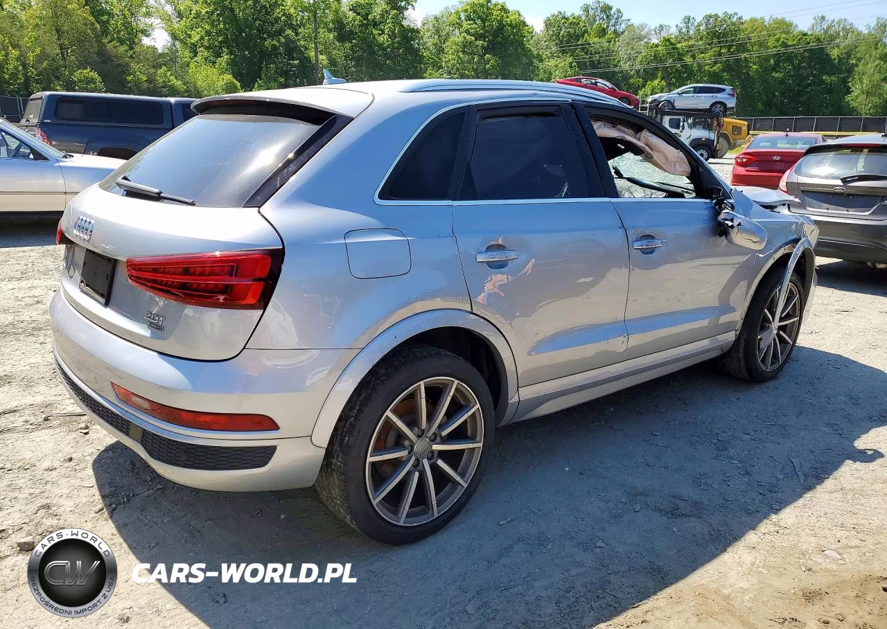 2018 Audi Q3 Premium Plus VIN:WA1JCCFS3JR022927 - 3