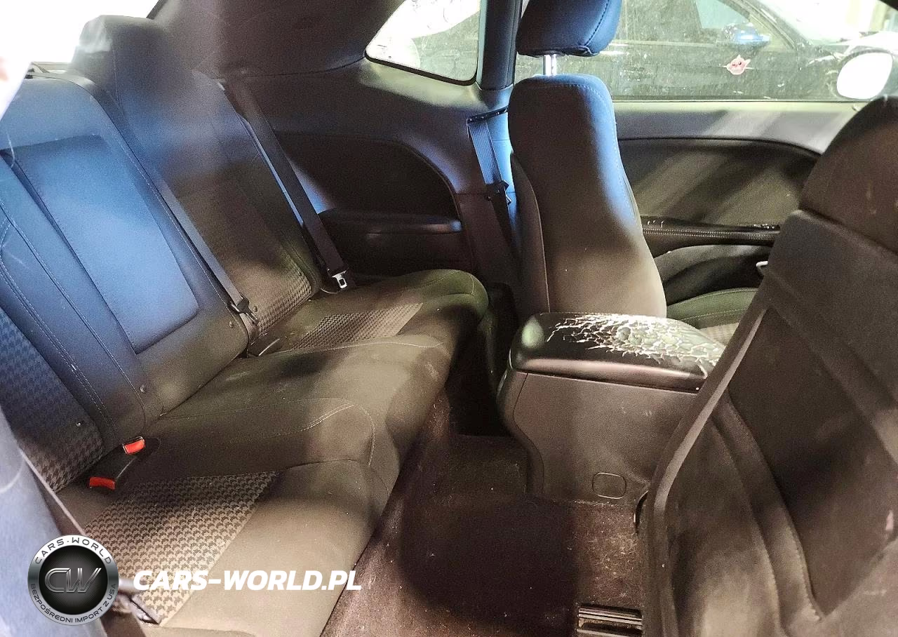 2018 Dodge Challenger Sxt VIN:2C3CDZAG5JH236128 - 10