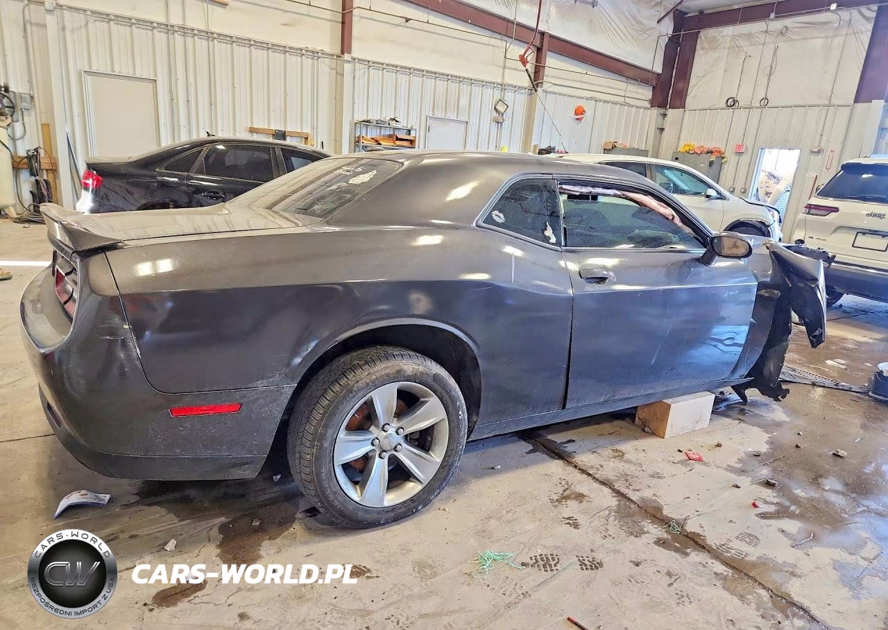 2018 Dodge Challenger Sxt VIN:2C3CDZAG5JH236128 - 3