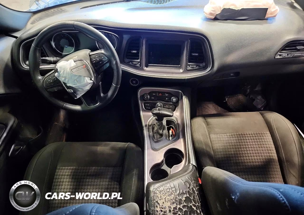2018 Dodge Challenger Sxt VIN:2C3CDZAG5JH236128 - 8