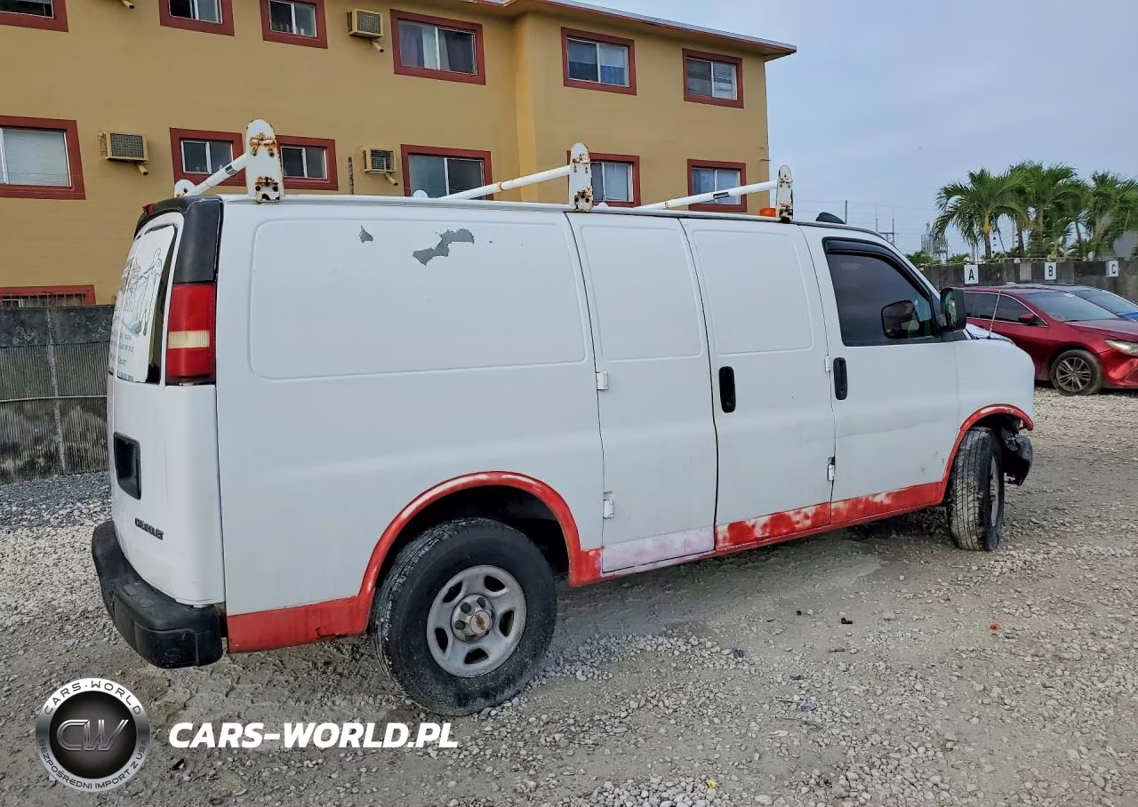 2004 Chevrolet Express 1500 Delivery Van VIN:1GCFG15X941172075 - 3