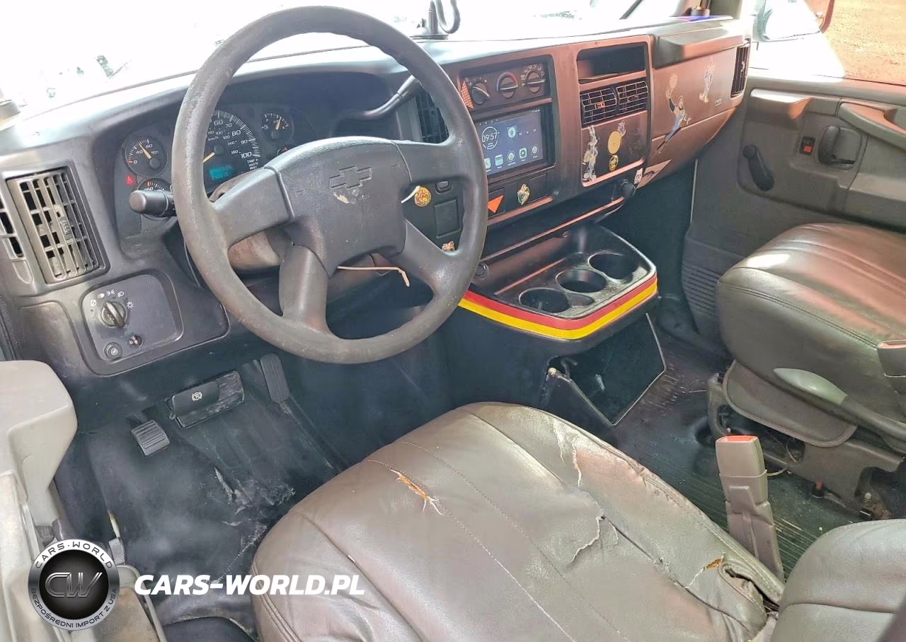 2004 Chevrolet Express 1500 Delivery Van VIN:1GCFG15X941172075 - 8