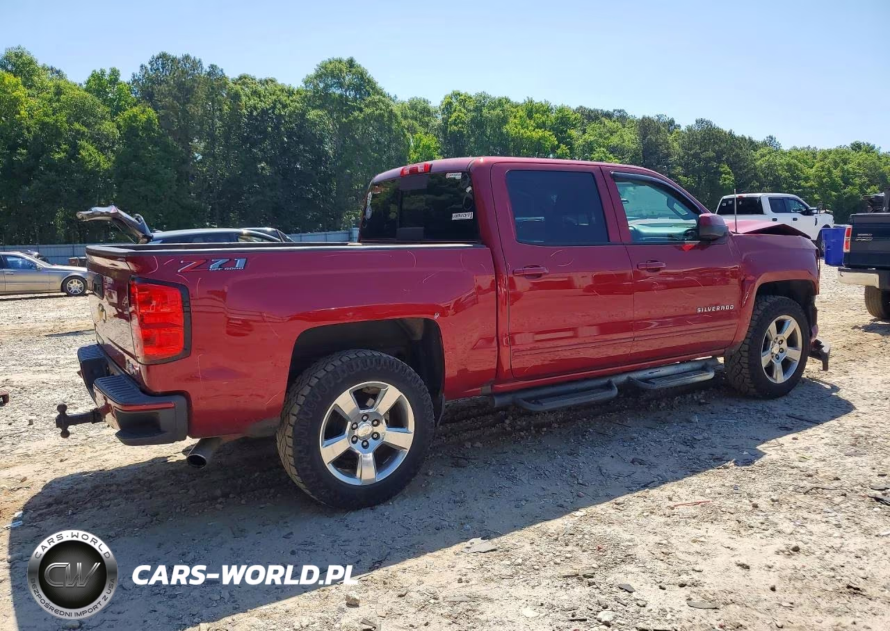 2018 Chevrolet Silverado K1500 Lt VIN:3GCUKREC8JG570022 - 3