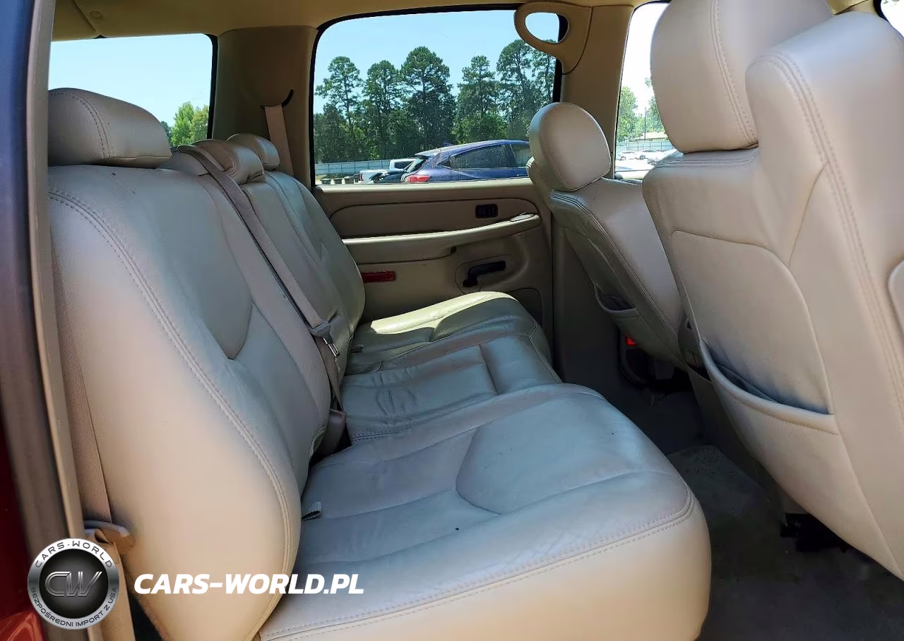 2004 Chevrolet Suburban C1500 VIN:1GNEC16Z34J161717 - 11