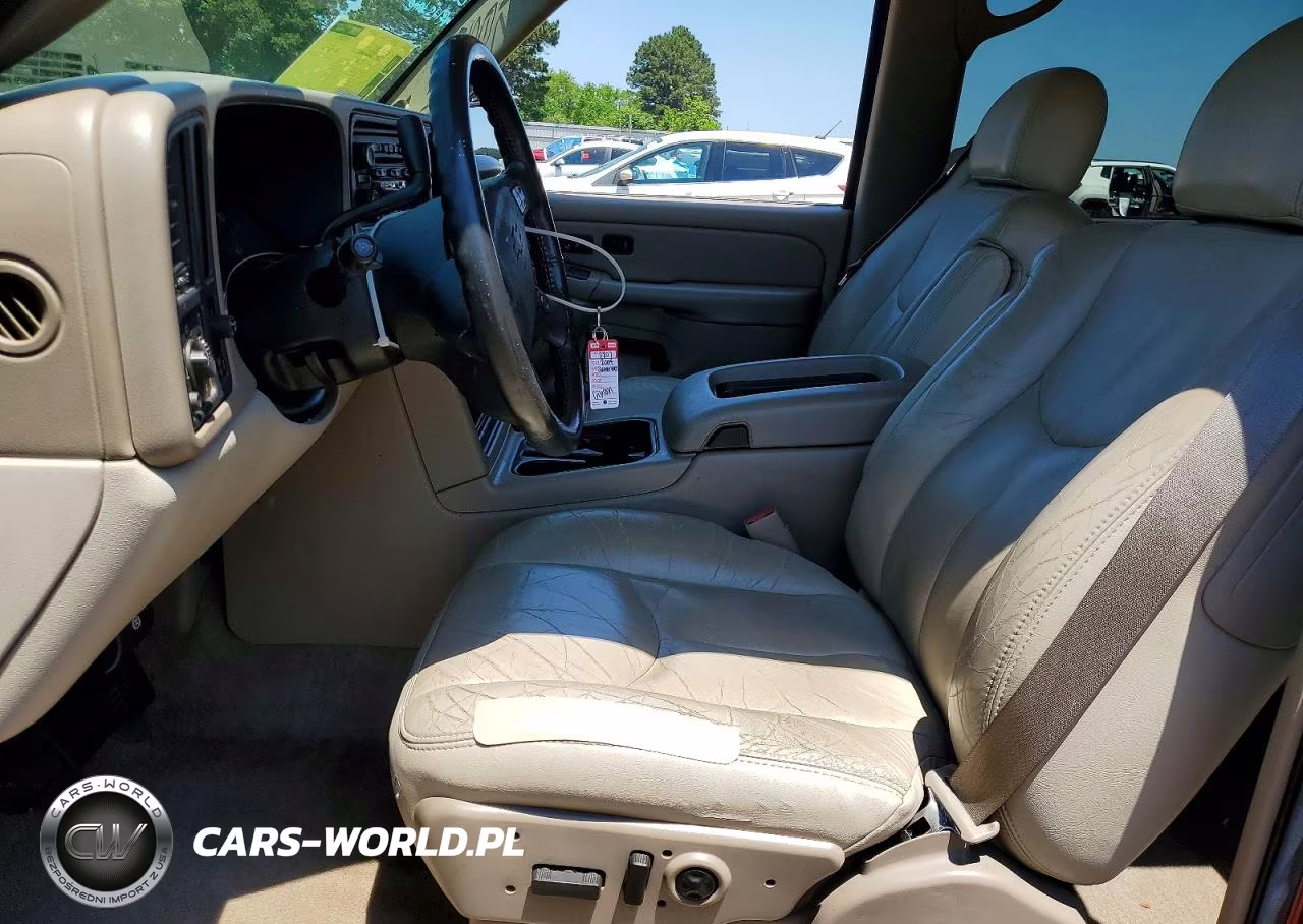 2004 Chevrolet Suburban C1500 VIN:1GNEC16Z34J161717 - 7
