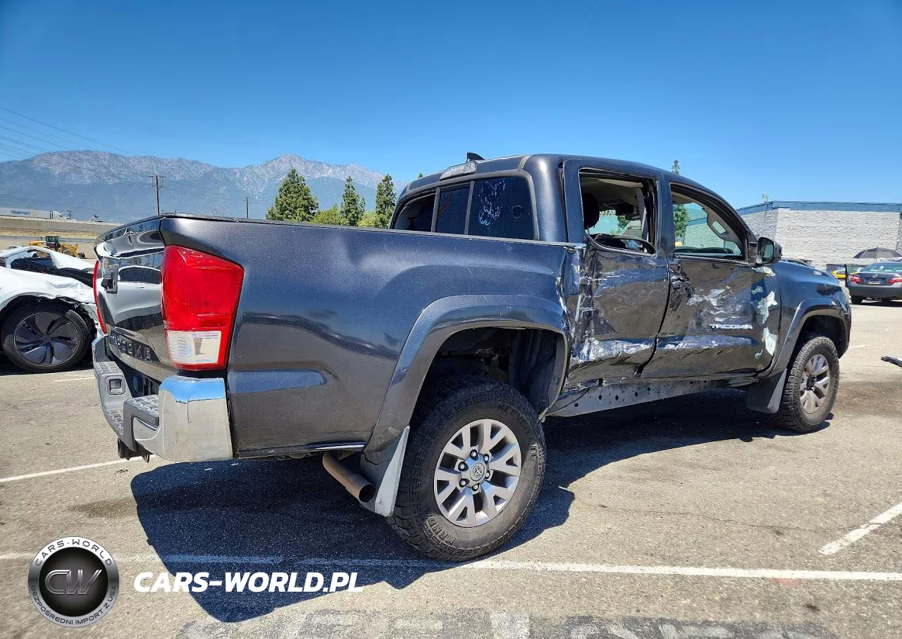 2016 Toyota Tacoma Trd Sport Dou VIN:5TFAX5GN4GX064235 - 3