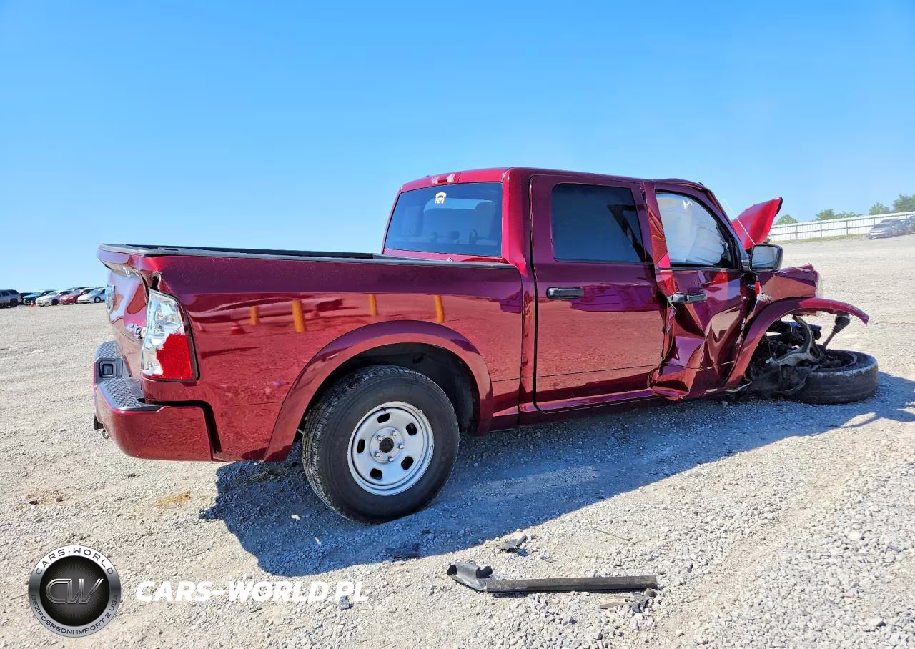 RAM 1500 ST VIN:1C6RR7KT3JS326594 - 3