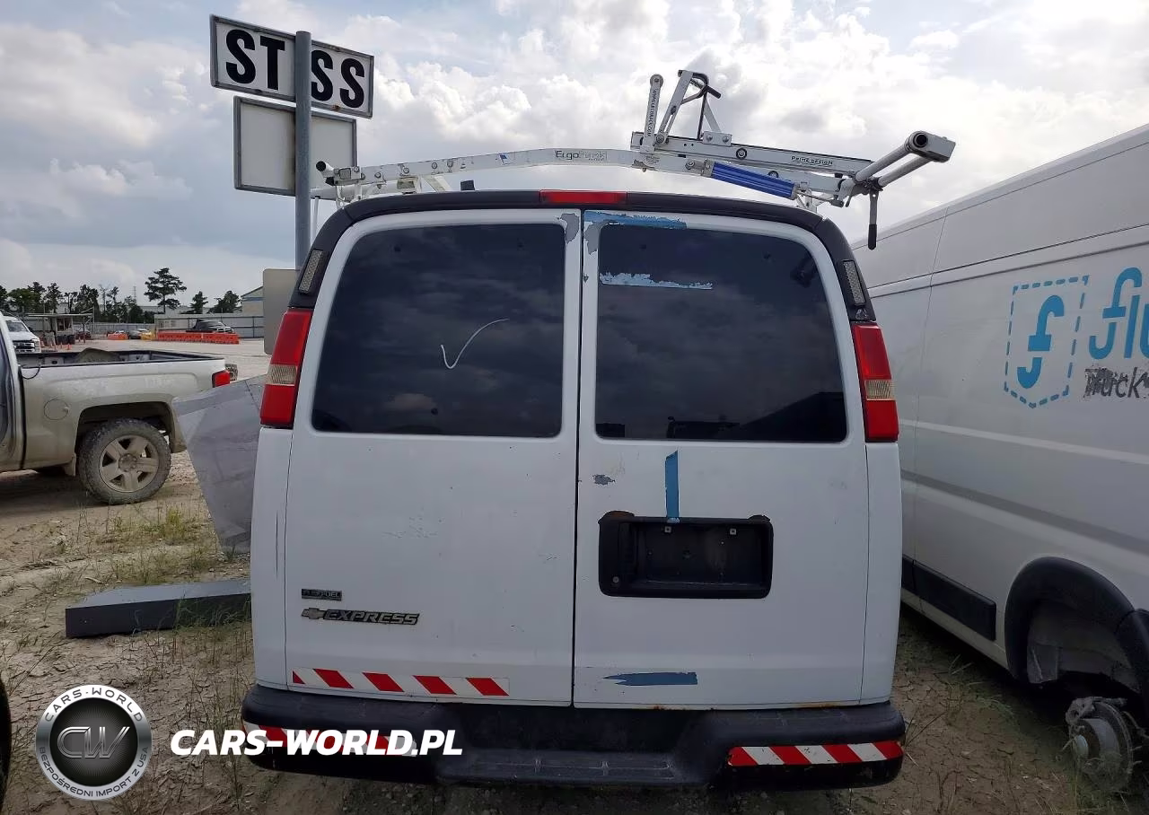 2010 Chevrolet Express G2500 VIN:1GCZGFBA3A1175527 - 6