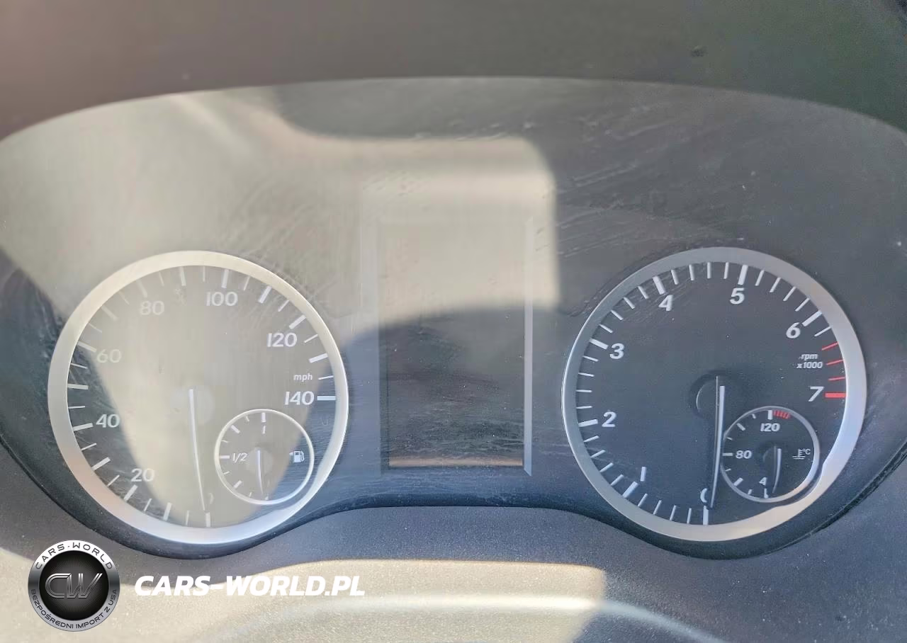 2018 Mercedes-Benz Metris VIN:WD4PG2EE0J3452286 - 9