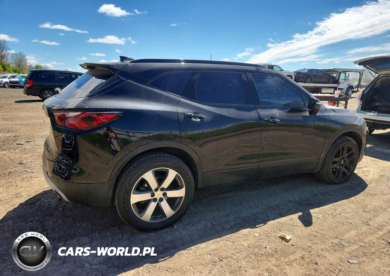2020 Chevrolet Blazer 2Lt VIN:3GNKBHRSXLS689152 - 3